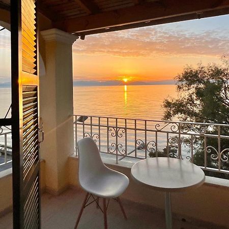 Ionian Mare Aparthotel Ájosz Joánisz Periszterón Kültér fotó