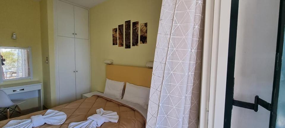 Ionian Mare Aparthotel Ájosz Joánisz Periszterón Kültér fotó