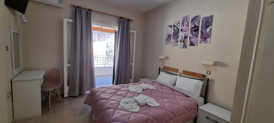 Ionian Mare Aparthotel Ájosz Joánisz Periszterón Kültér fotó