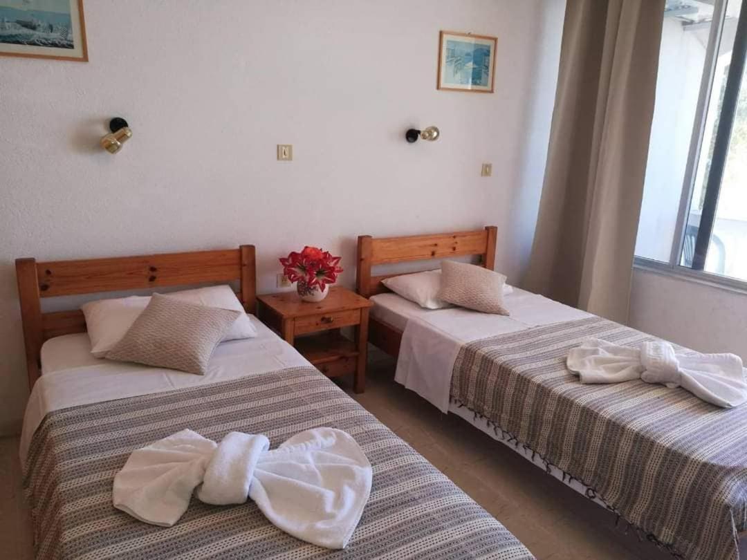 Ionian Mare Aparthotel Ájosz Joánisz Periszterón Kültér fotó