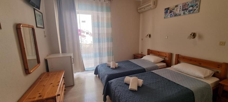 Ionian Mare Aparthotel Ájosz Joánisz Periszterón Kültér fotó